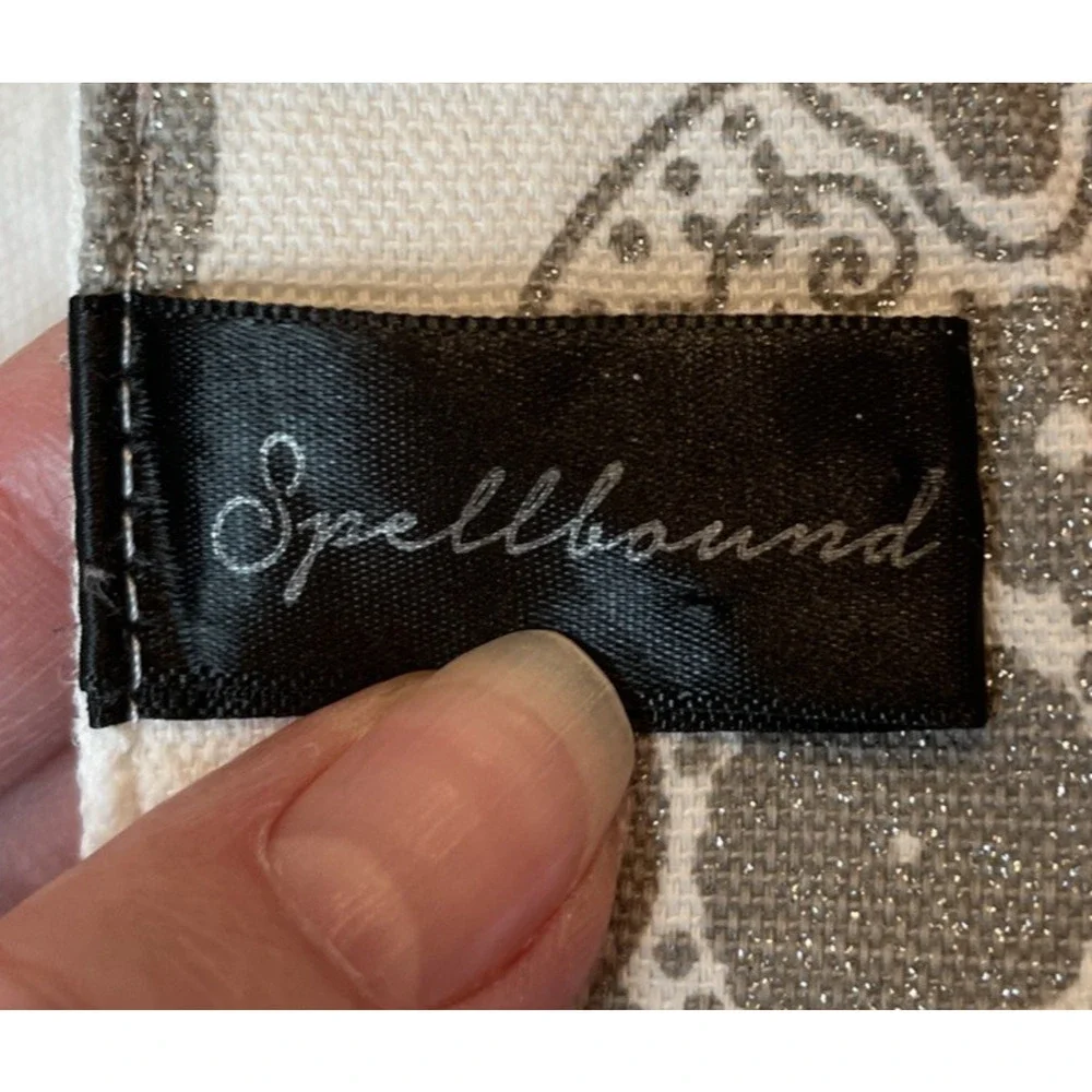 Spellbound Glittery Skulls‎ Table Runner Halloween 14.5